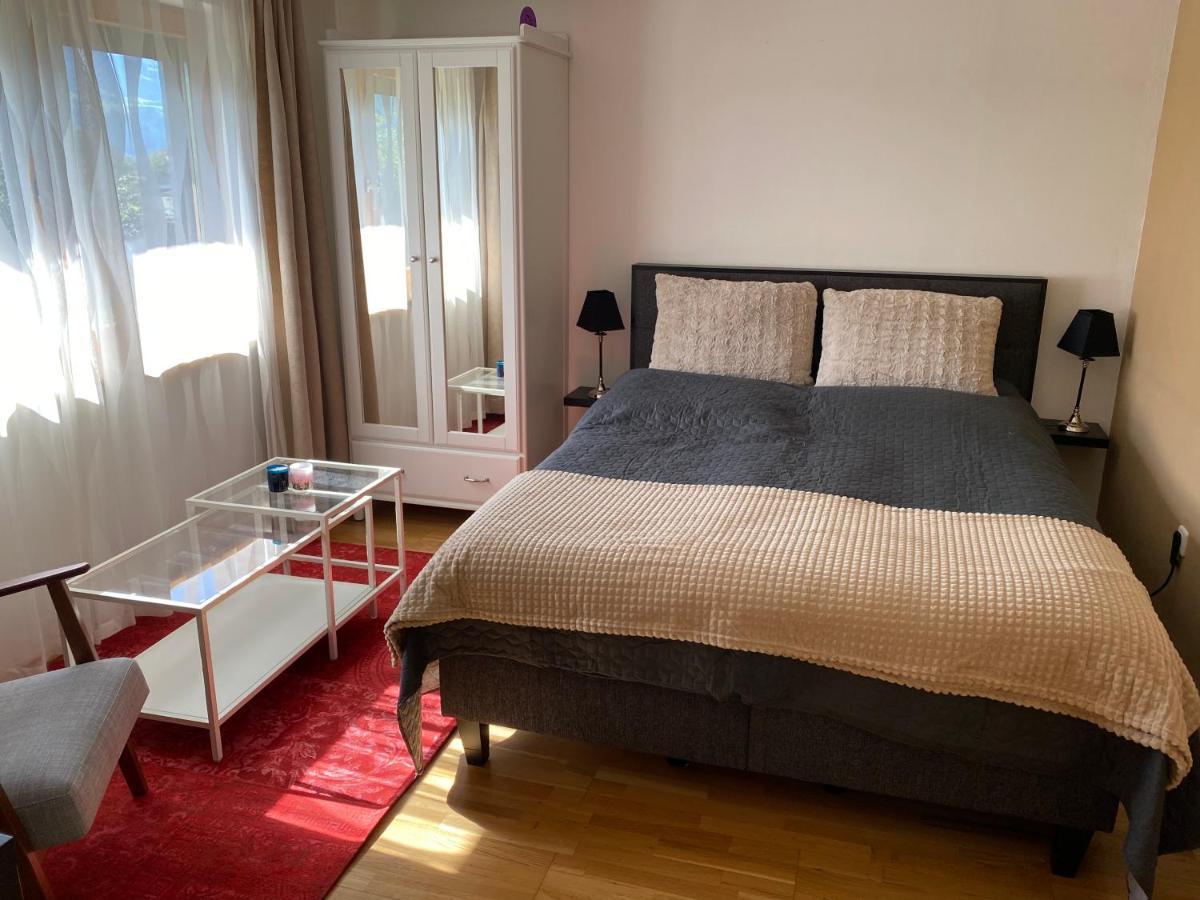 Apartment „AlpView“,Tirol mit Sauna und Pool Vomp Exterior foto